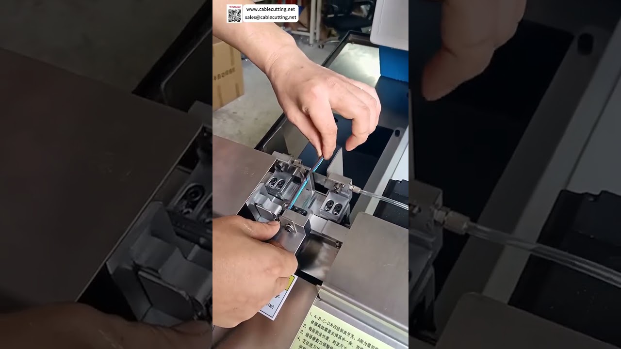 Mesin Pemotong & Pengupas Kabel Multi Teras Automatik – Sehingga 4 Segmen Pengupasan Boleh Aturcara (Versi Pendek)