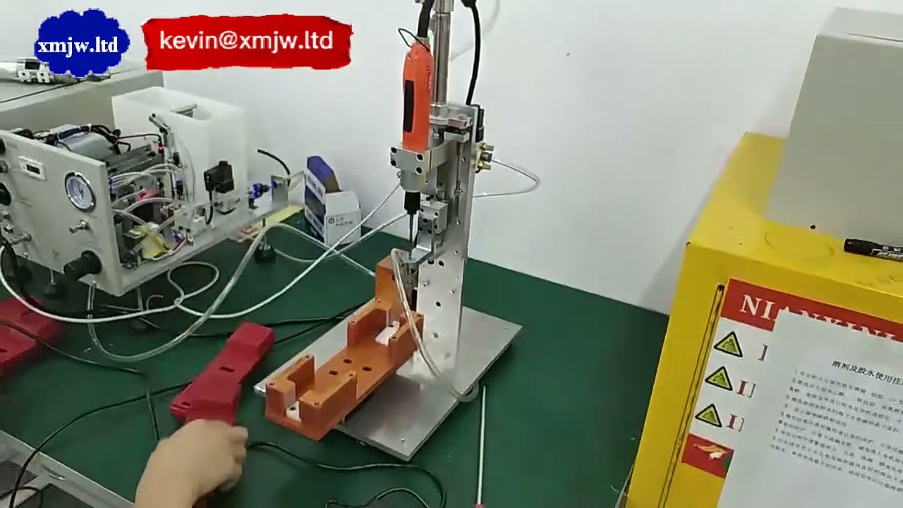 Mesin Pemutar Skru Automatik Hembusan – Sistem Pengetatan dan Pengunci Skru Automatik Sepenuhnya