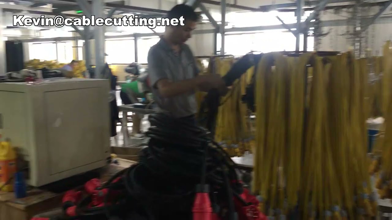 Sisipan Palam 13A 3 Pin Patuh RoHS untuk Malaysia & Singapura | Palam Soket 2 Pin