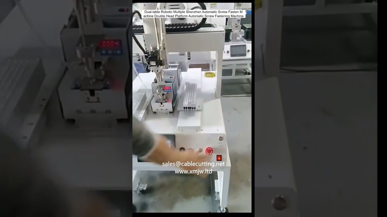 Mesin Skru Automatik Robotik Dua Meja dari Shenzhen untuk Pemasangan Pantas