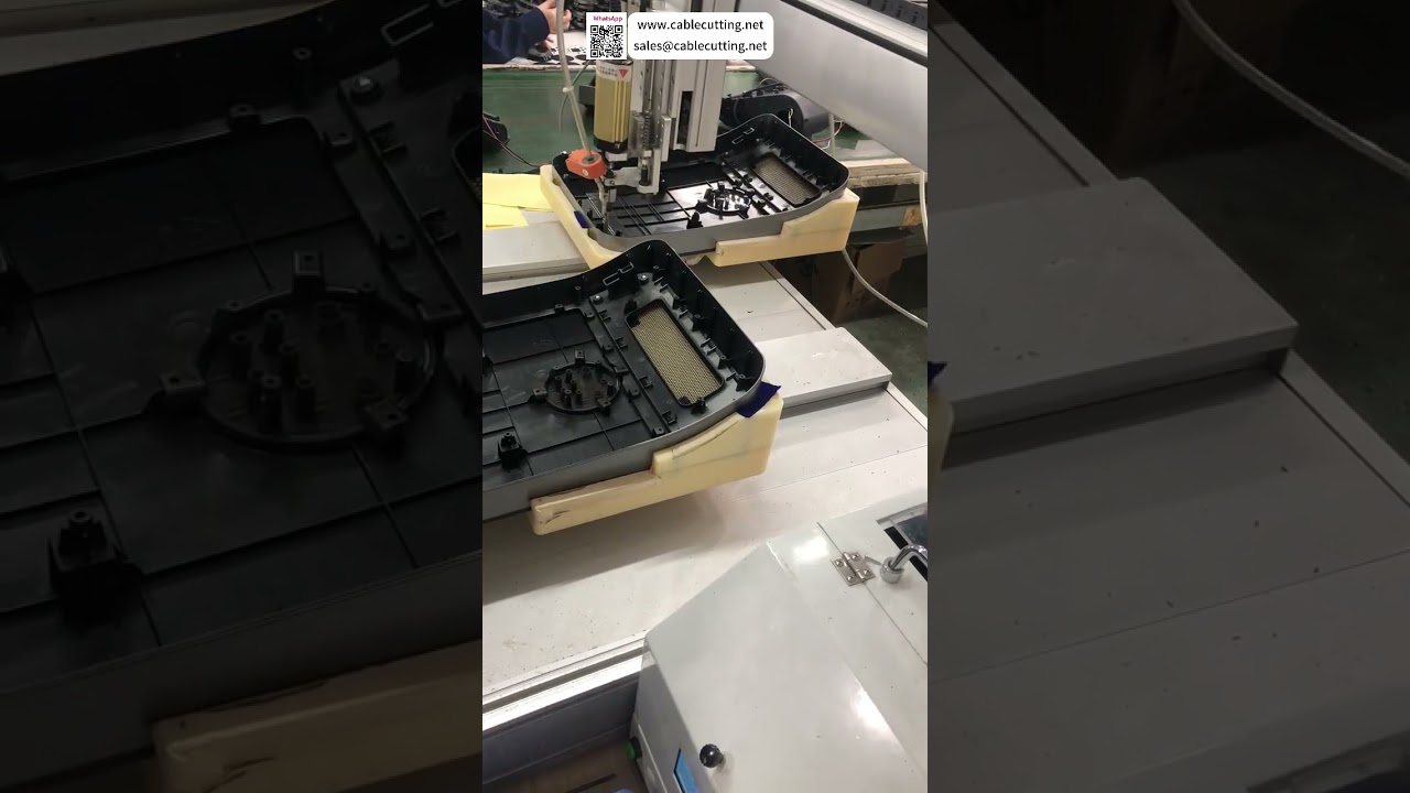 Mesin Pemutar Skru Automatik — Demonstrasi Langsung