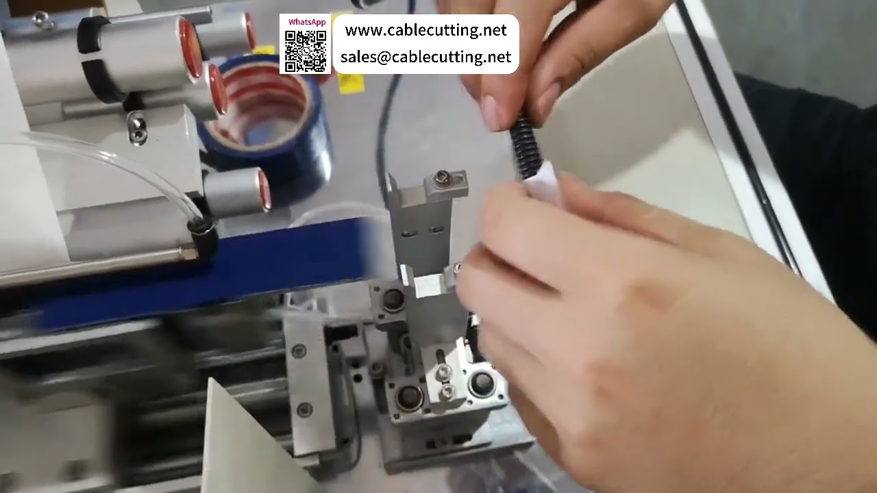 Mesin Pelabelan Lipatan Wayar  Aplikasi Label Berstabil Tinggi untuk Alat Tiub Beralun 12mm